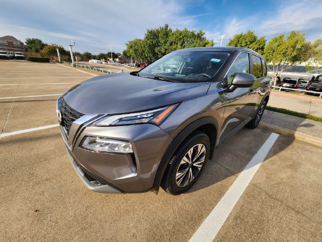 Used 2023 Nissan Rogue SV FWD image 3