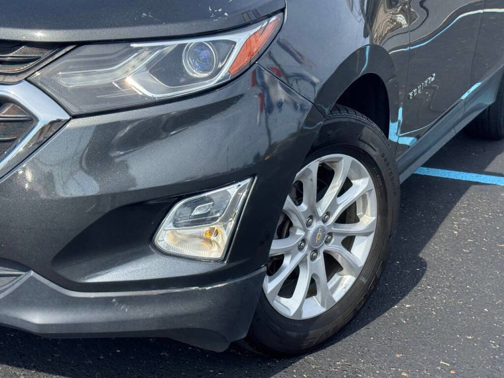 Used 2018 Chevrolet Equinox LS image 21