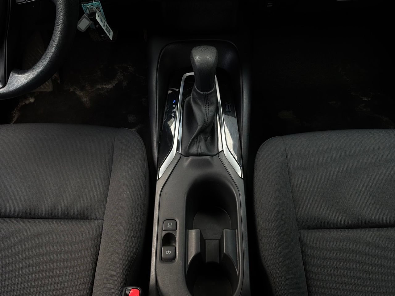 Used 2025 Toyota Corolla LE FWD image 14