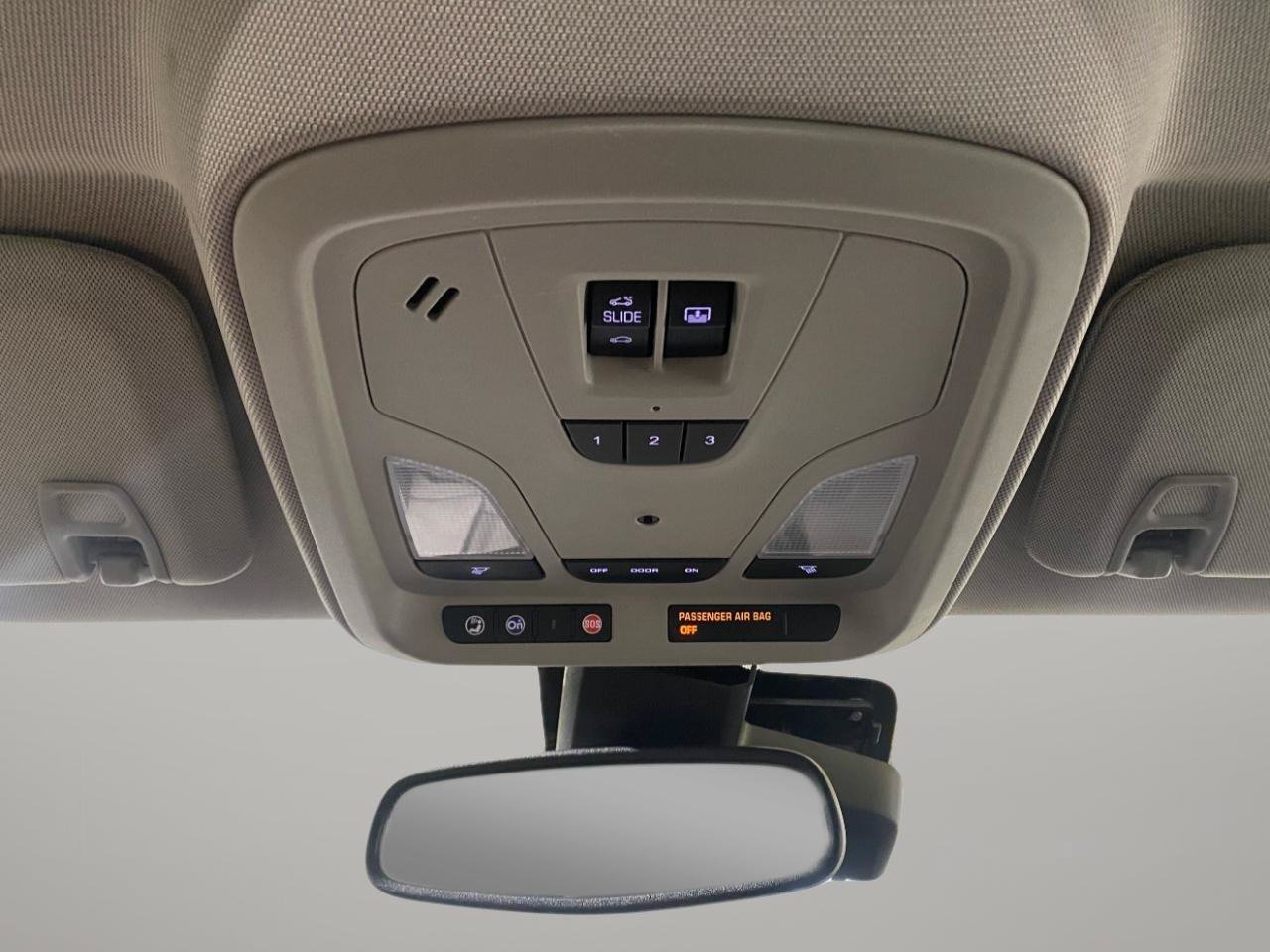 Used 2015 Chevrolet Impala LTZ FWD image 10