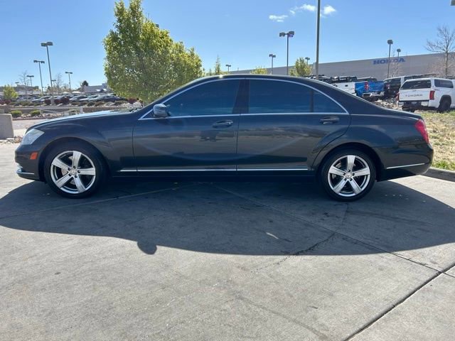 Used 2011 Mercedes-Benz S 550 4MATIC image 4