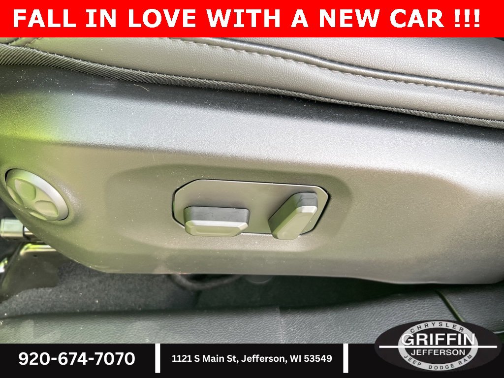 New 2026 Jeep Wrangler Unlimited Rubicon image 15