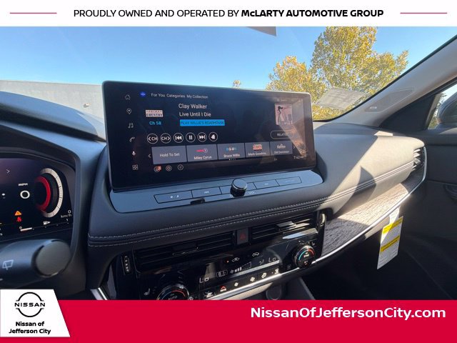 New 2026 Nissan Rogue Platinum w/ Platinum Premium Package AWD/4WD image 25