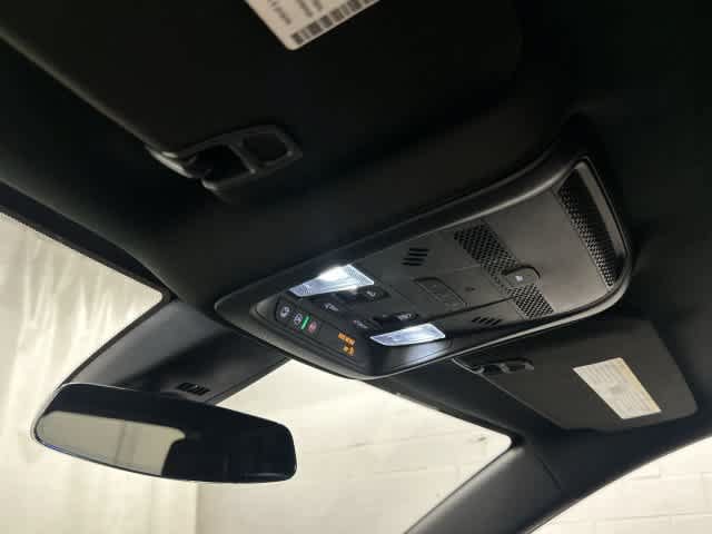 Used 2023 Cadillac XT5 Premium Luxury FWD image 21