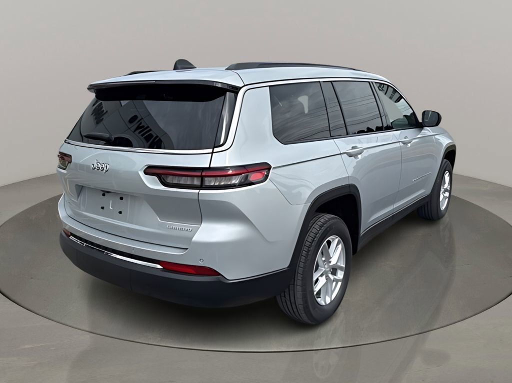 New 2025 Jeep Grand Cherokee L Laredo w/ Luxury Tech Group I image 3