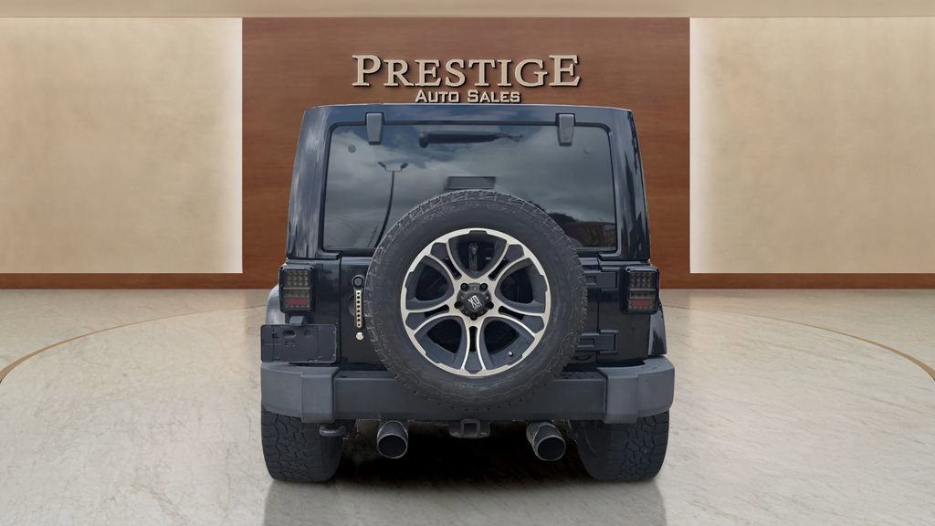 Used 2013 Jeep Wrangler Unlimited Sahara w/ Connectivity Group image 15