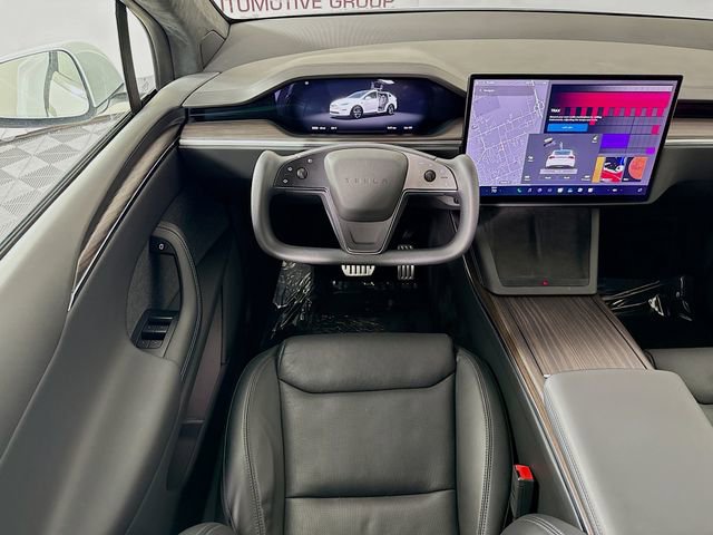 Used 2022 Tesla Model X image 21