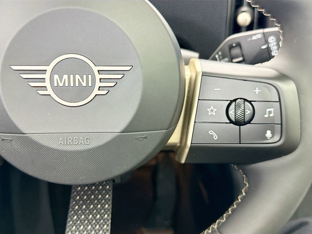 Certified 2025 MINI Cooper S image 16