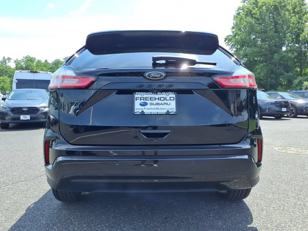 Used 2022 Ford Edge SE w/ Black Appearance Package AWD/4WD image 19