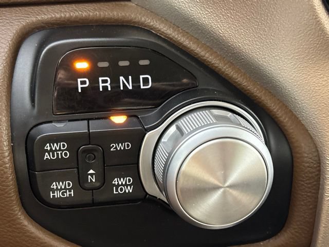 Used 2019 RAM 1500 Laramie AWD/4WD image 38