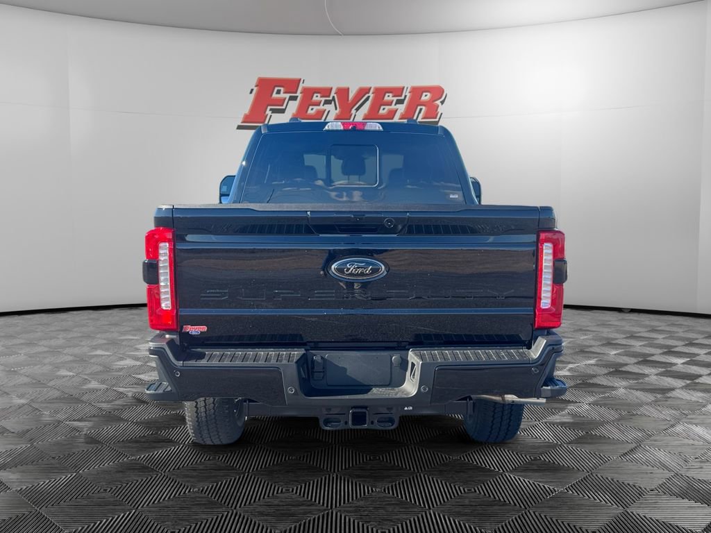 New 2026 Ford F350 Lariat w/ Black Appearance Package image 4