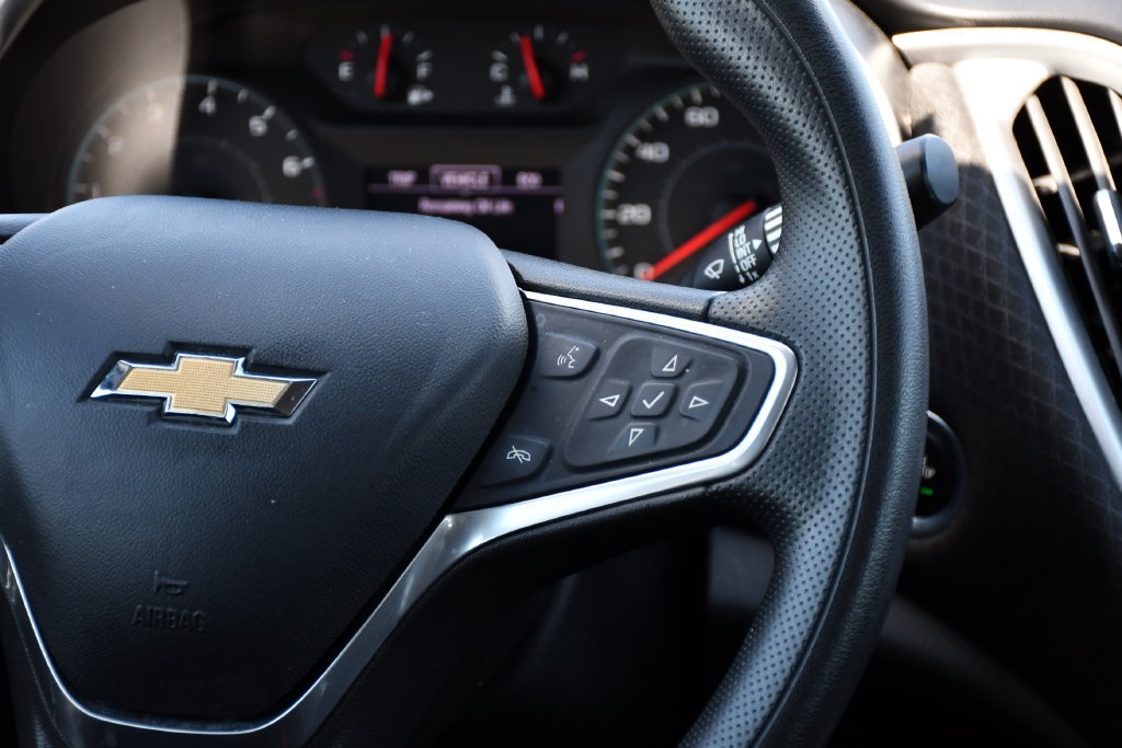 Used 2023 Chevrolet Malibu LT FWD image 27
