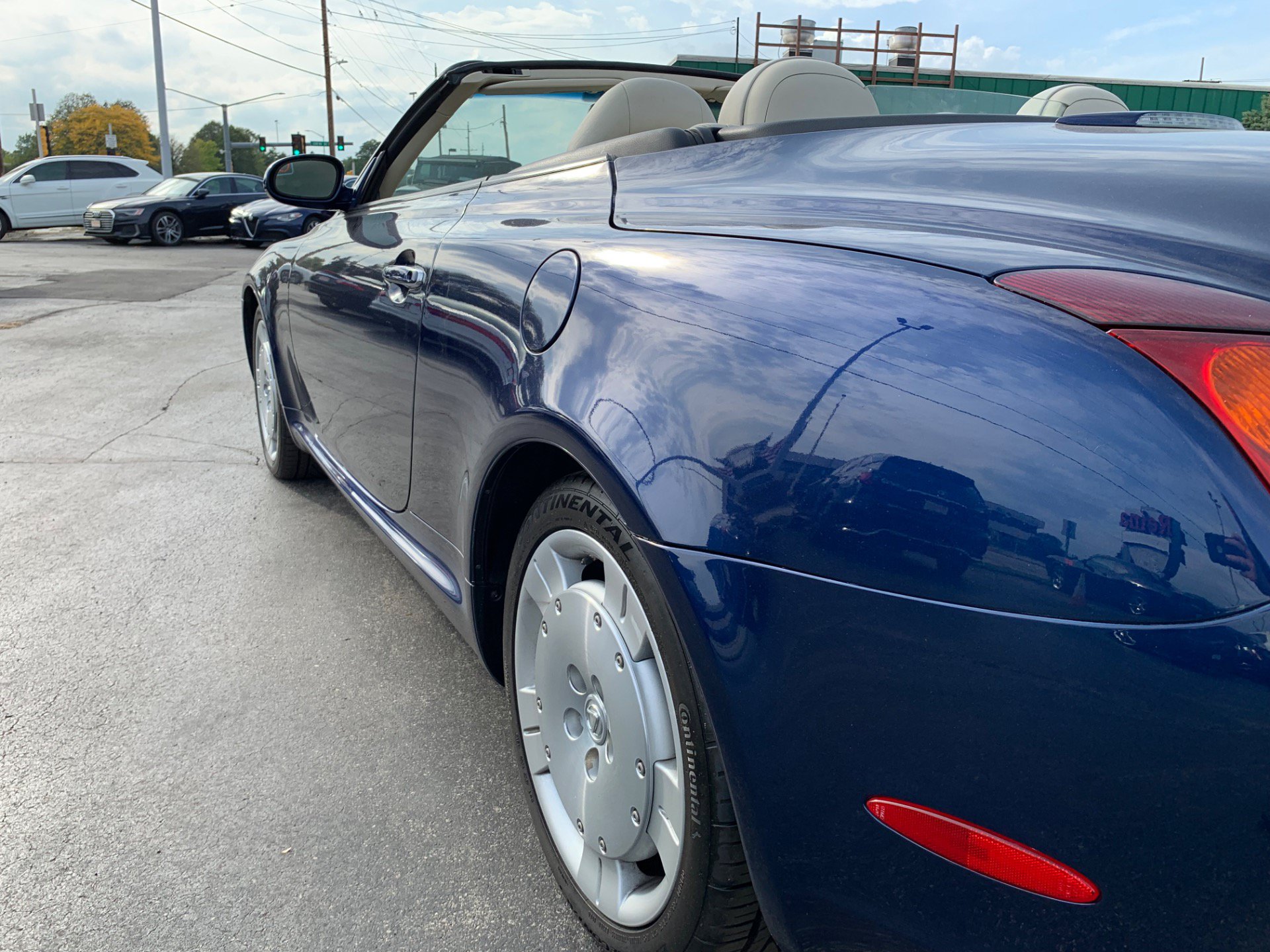 Used 2002 Lexus SC 430 Convertible RWD image 30