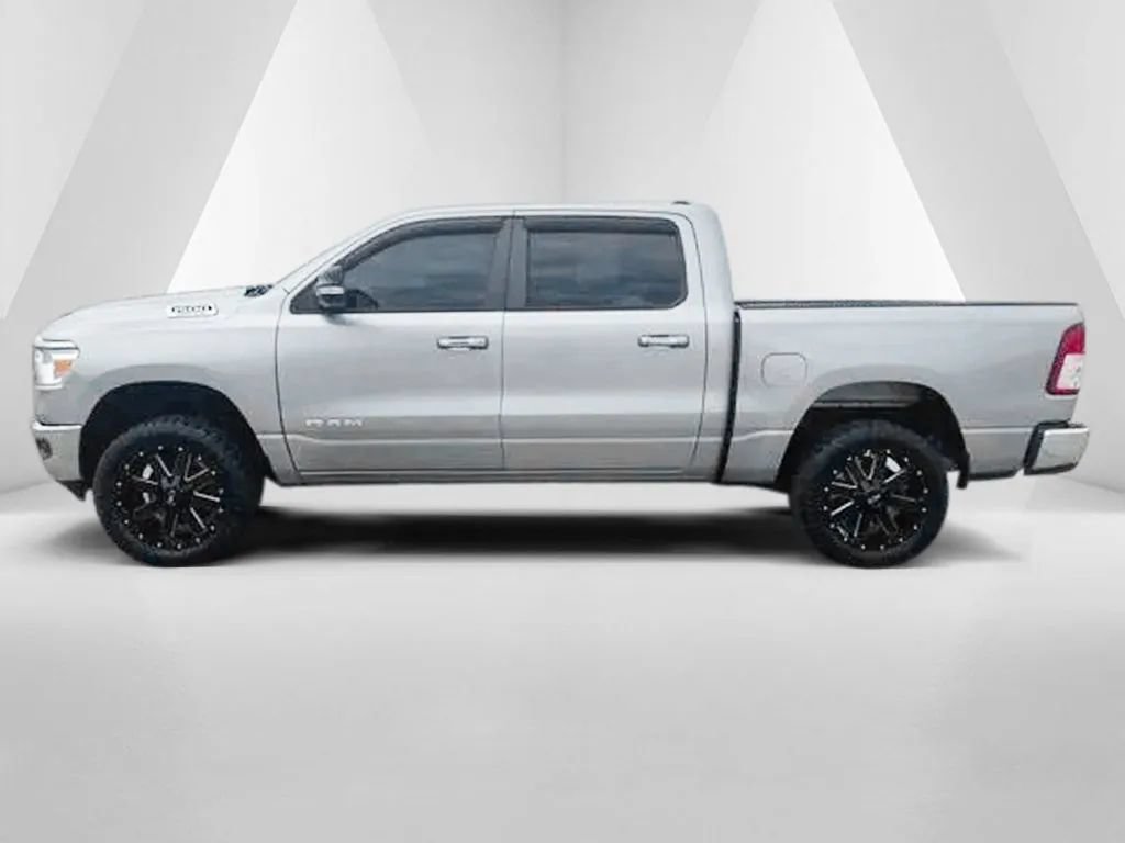 Used 2019 RAM 1500 Big Horn AWD/4WD image 4