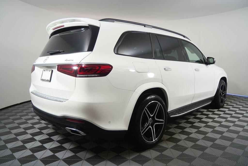 Used 2022 Mercedes-Benz GLS 450 4MATIC image 3