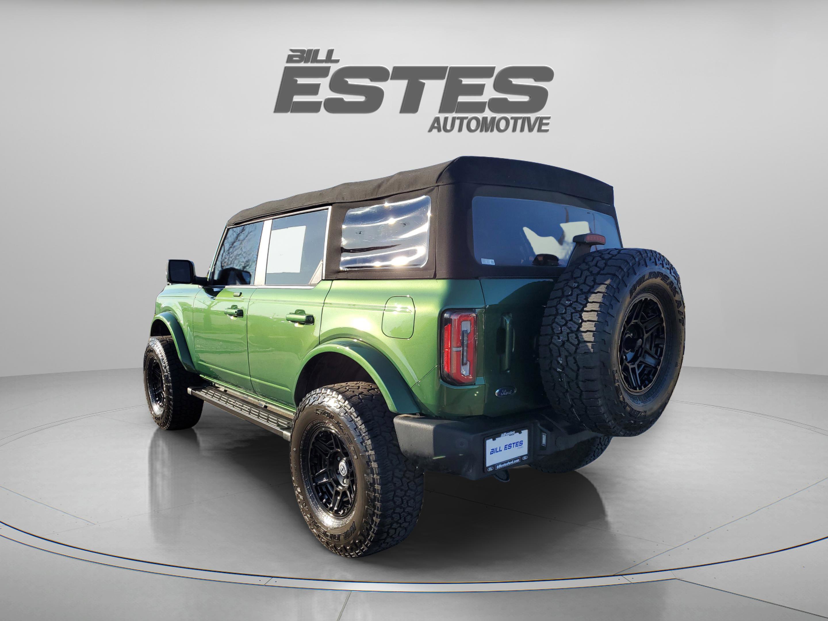 Used 2022 Ford Bronco Outer Banks image 2