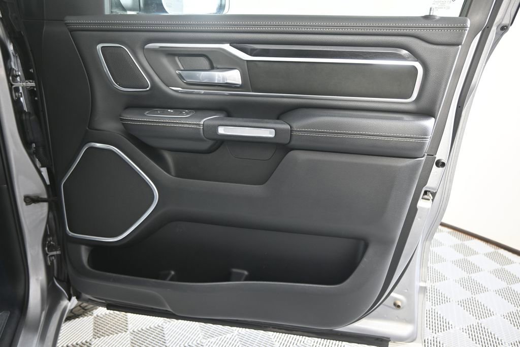 Used 2021 RAM 1500 Laramie w/ Sport Appearance Package image 13