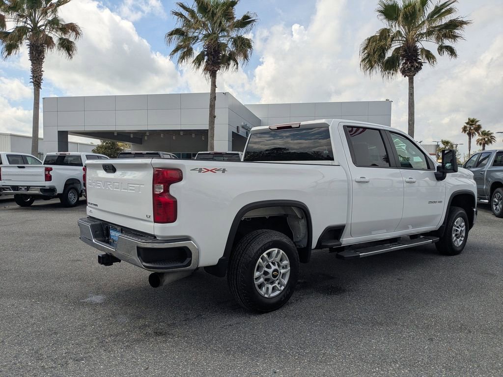 Used 2025 Chevrolet Silverado 2500 LT w/ Convenience Package image 3