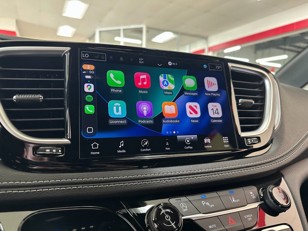 New 2026 Chrysler Pacifica Limited w/ S Appearance Package image 25