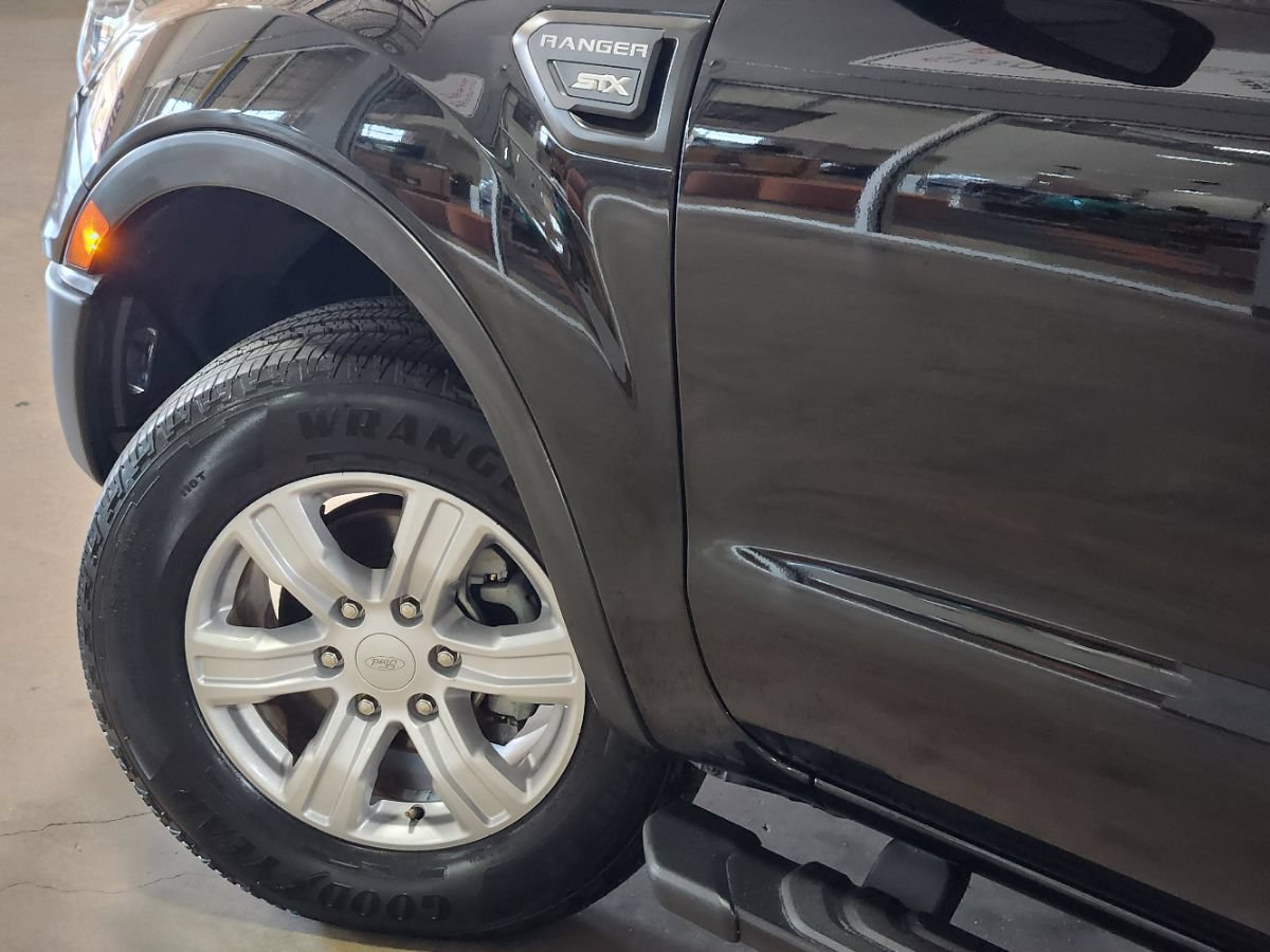 Used 2019 Ford Ranger XL w/ Equipment Group 101A Mid RWD image 23