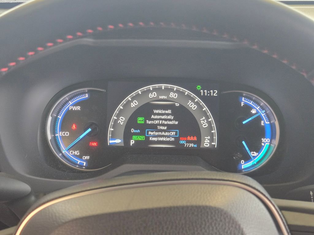 Used 2024 Toyota RAV4 SE image 17