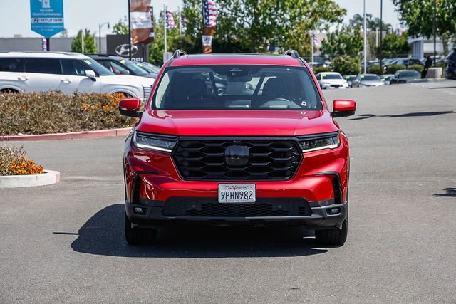 Used 2025 Honda Pilot Elite image 7