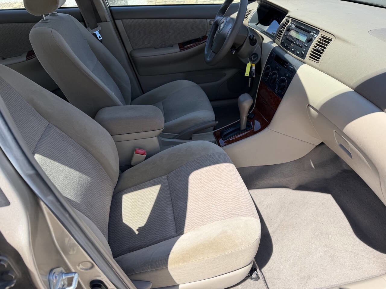 Used 2008 Toyota Corolla LE FWD image 21