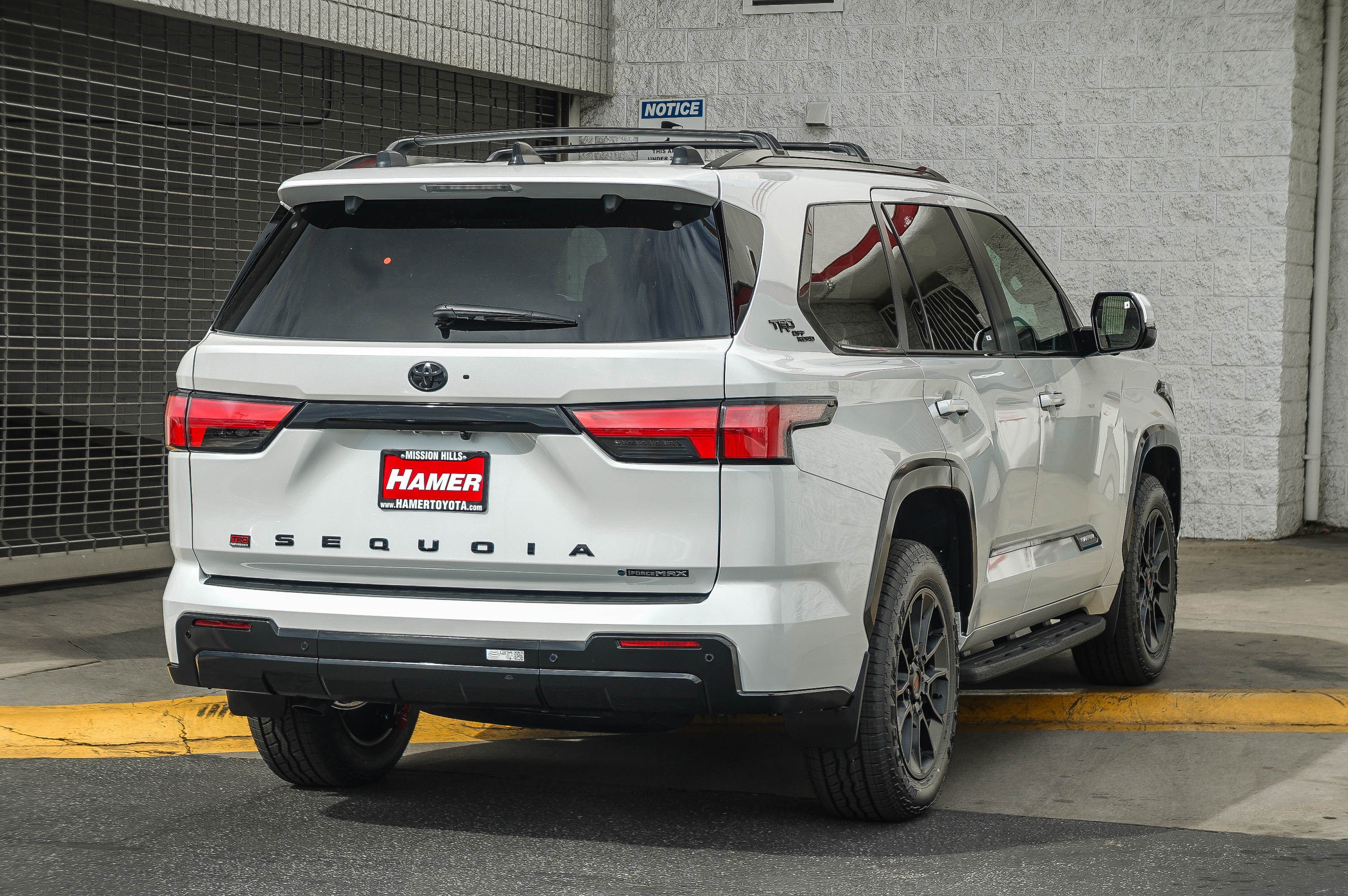 New 2026 Toyota Sequoia Platinum AWD/4WD image 7