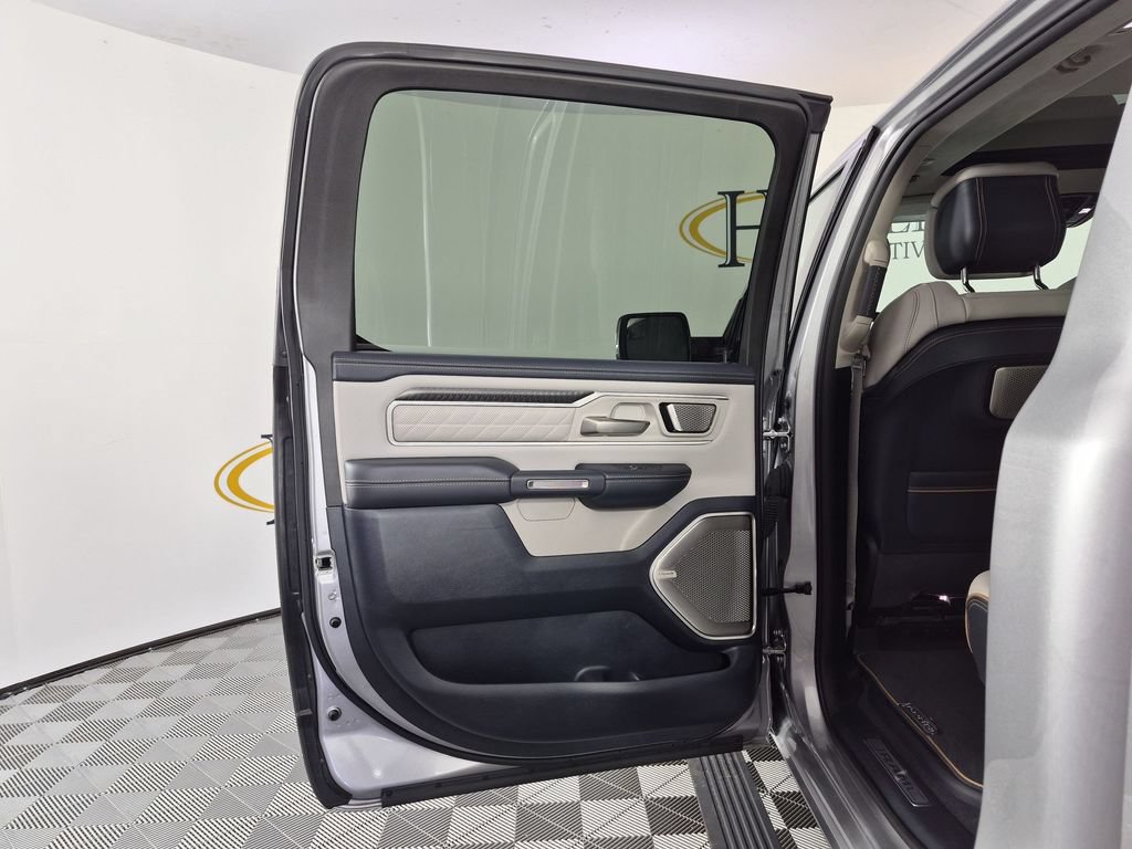 Used 2025 RAM 1500 Tungsten w/ Bed Utility Group AWD/4WD image 32