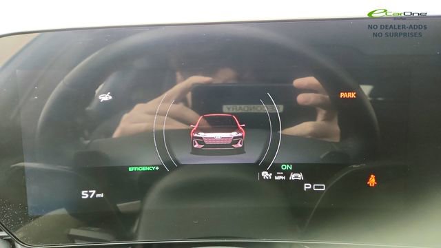 Used 2025 Audi A6 e-tron Premium Plus w/ Premium Plus RWD image 38