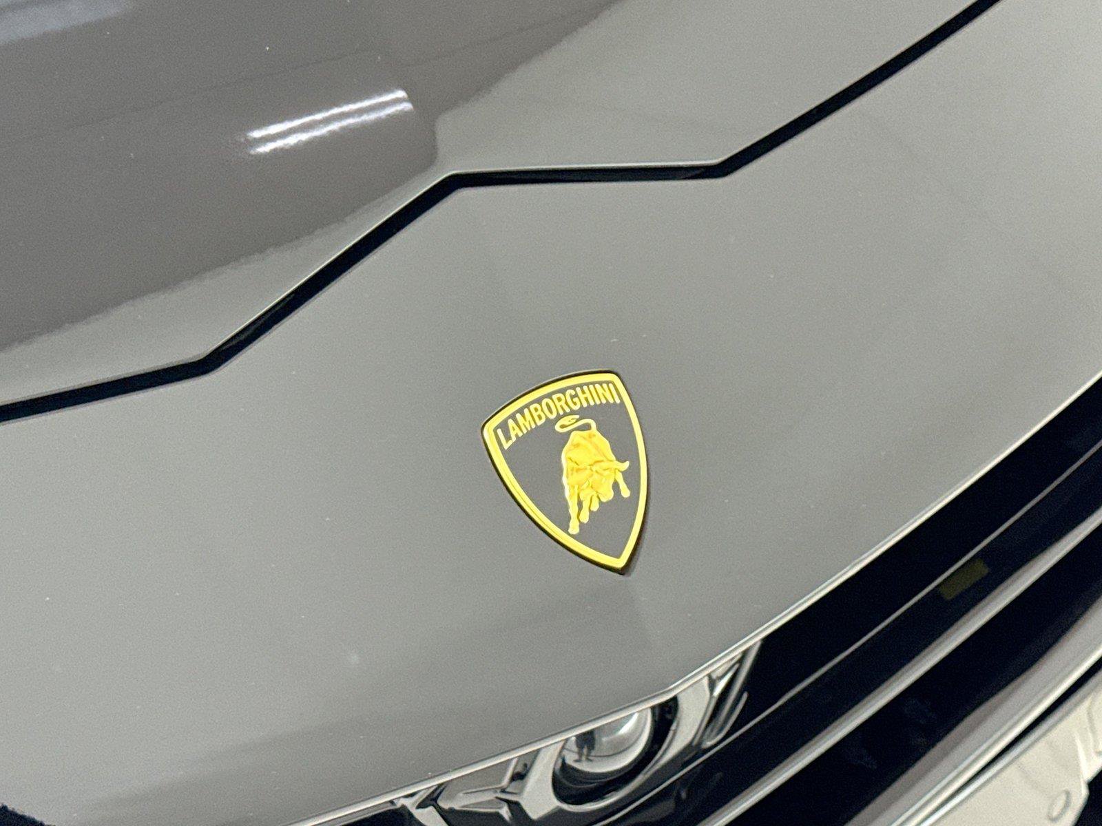 Used 2024 Lamborghini Urus S AWD/4WD image 38
