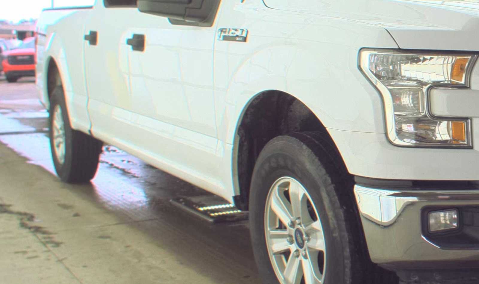 Used 2017 Ford F150 XLT image 25