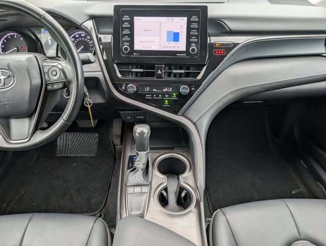 Used 2024 Toyota Camry SE FWD image 7