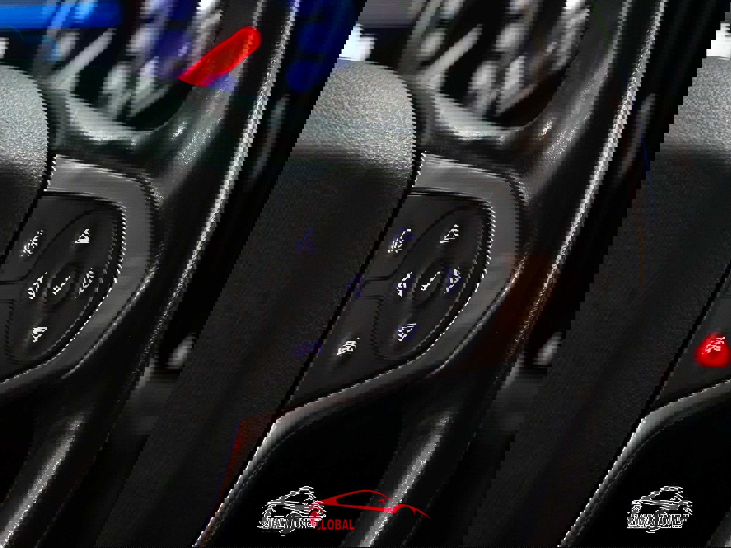 Used 2020 Chevrolet Traverse LT w/ Driver Confidence II Package image 26