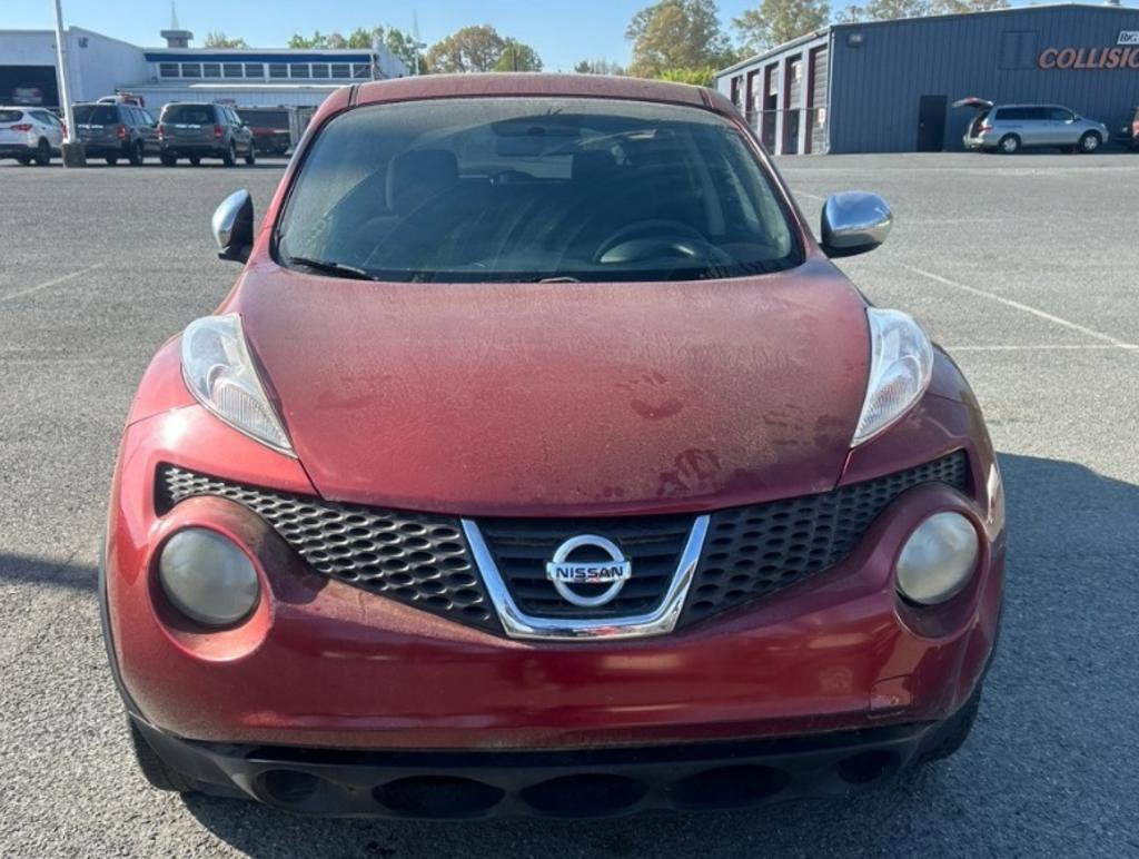 Used 2012 Nissan Juke SV w/ Chrome Pkg FWD image 1