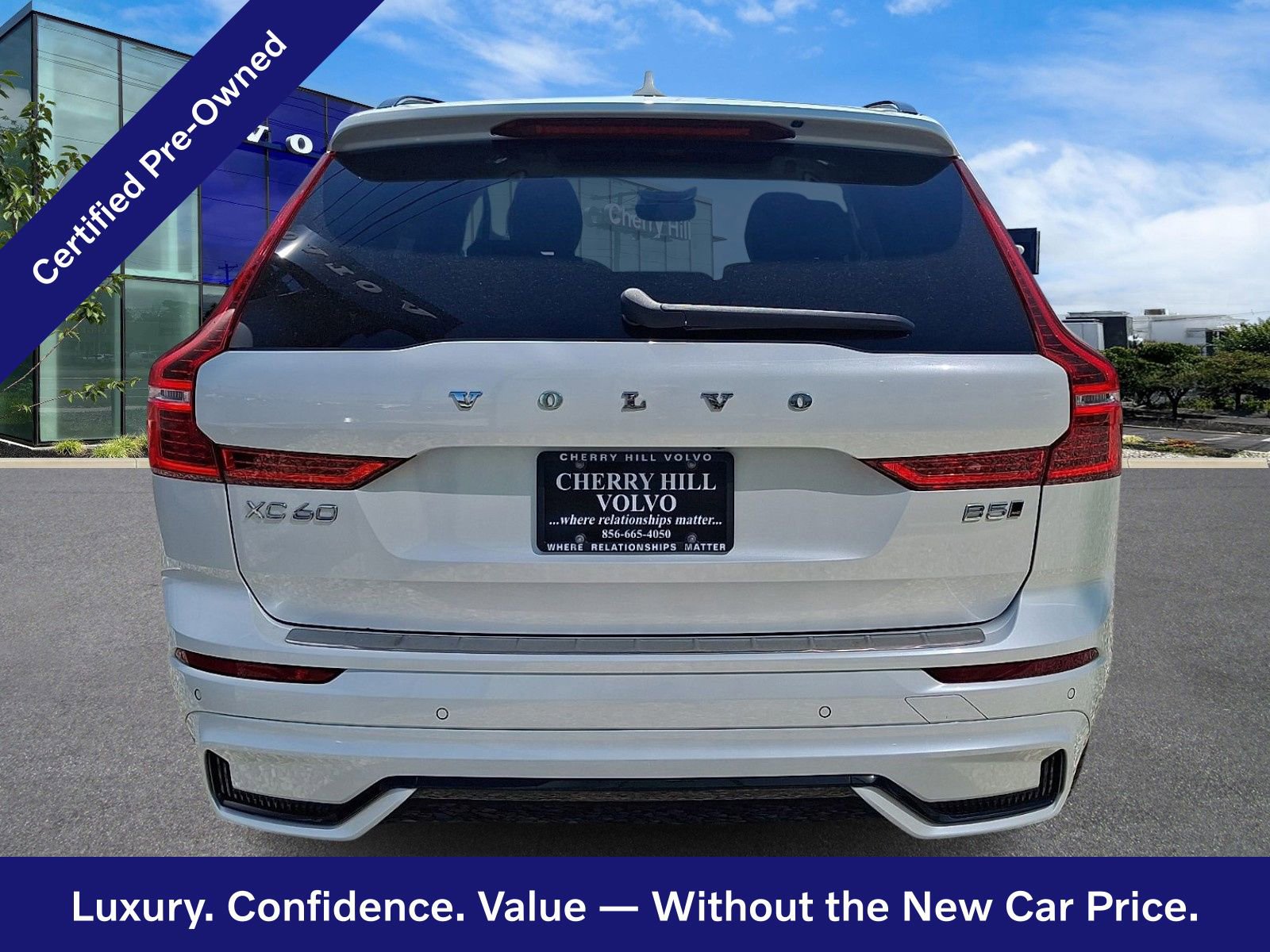 Certified 2024 Volvo XC60 B5 Plus w/ Protection Package Premier image 6