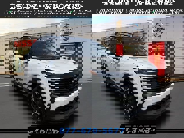 New 2025 Nissan Kicks SR w/ Interior Electronics Package