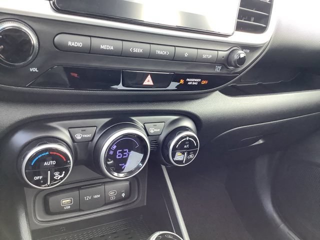 Certified 2026 Hyundai Venue SEL FWD image 31