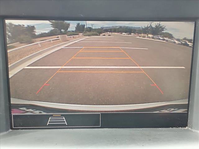 Used 2024 GMC Terrain SLE FWD image 14