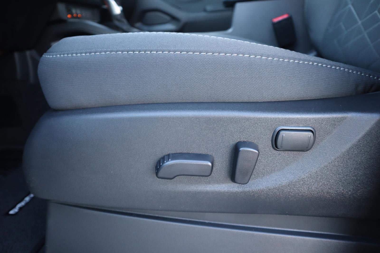 New 2026 Nissan Frontier SV w/ SV Convenience Package image 21