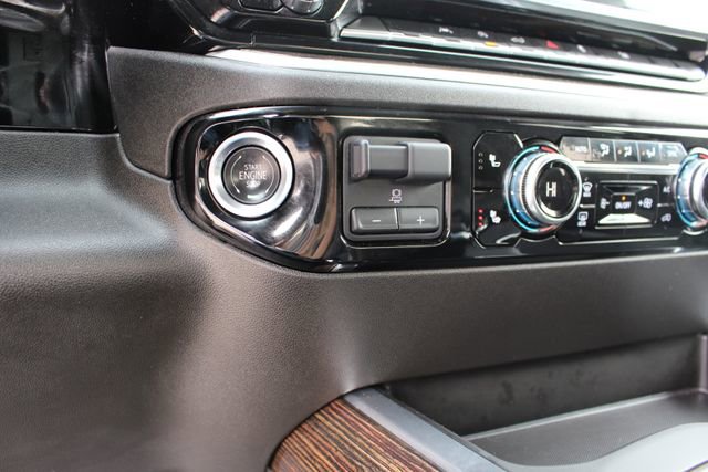 Used 2025 GMC Sierra 1500 Elevation image 27