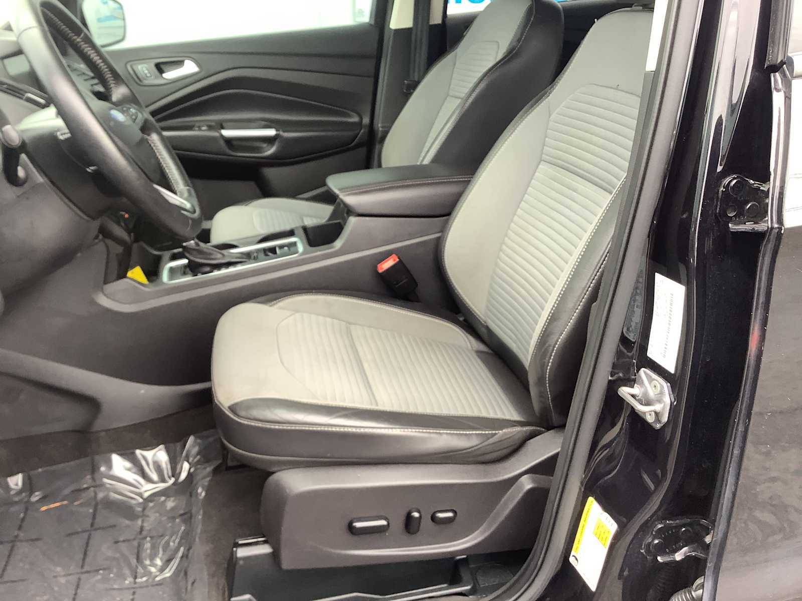 Used 2019 Ford Escape SE AWD/4WD image 11