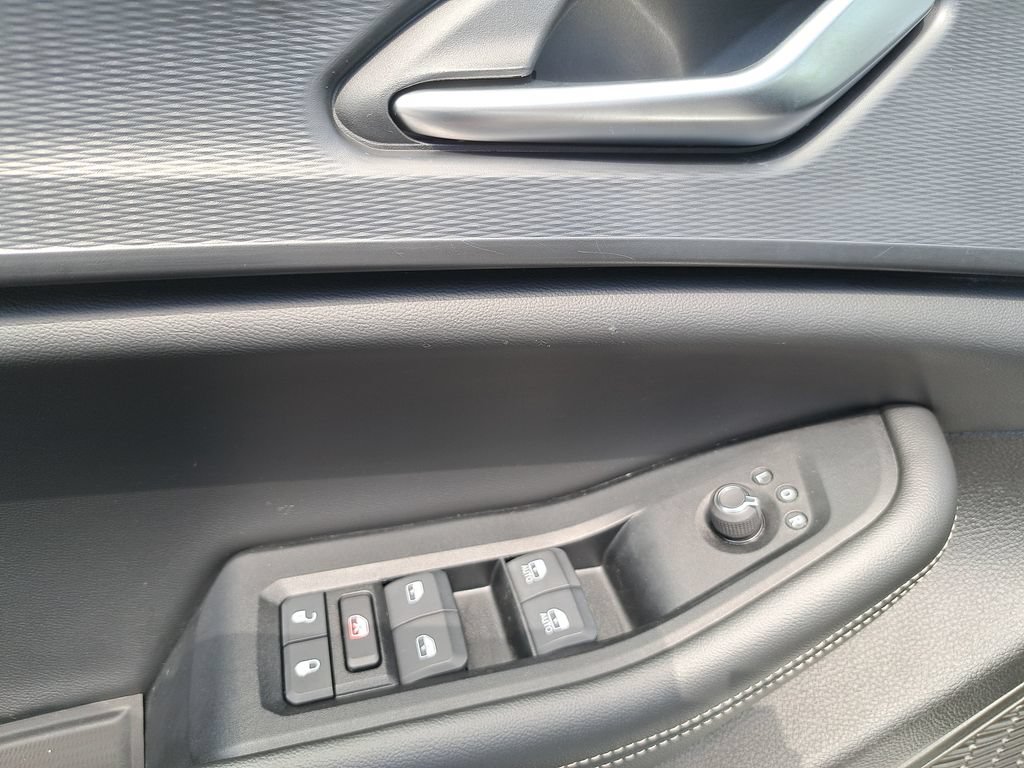 Certified 2024 Jeep Grand Cherokee Altitude AWD/4WD image 26