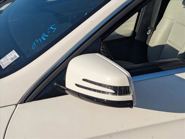 Used 2014 Mercedes-Benz E 350 4MATIC Sedan image 15