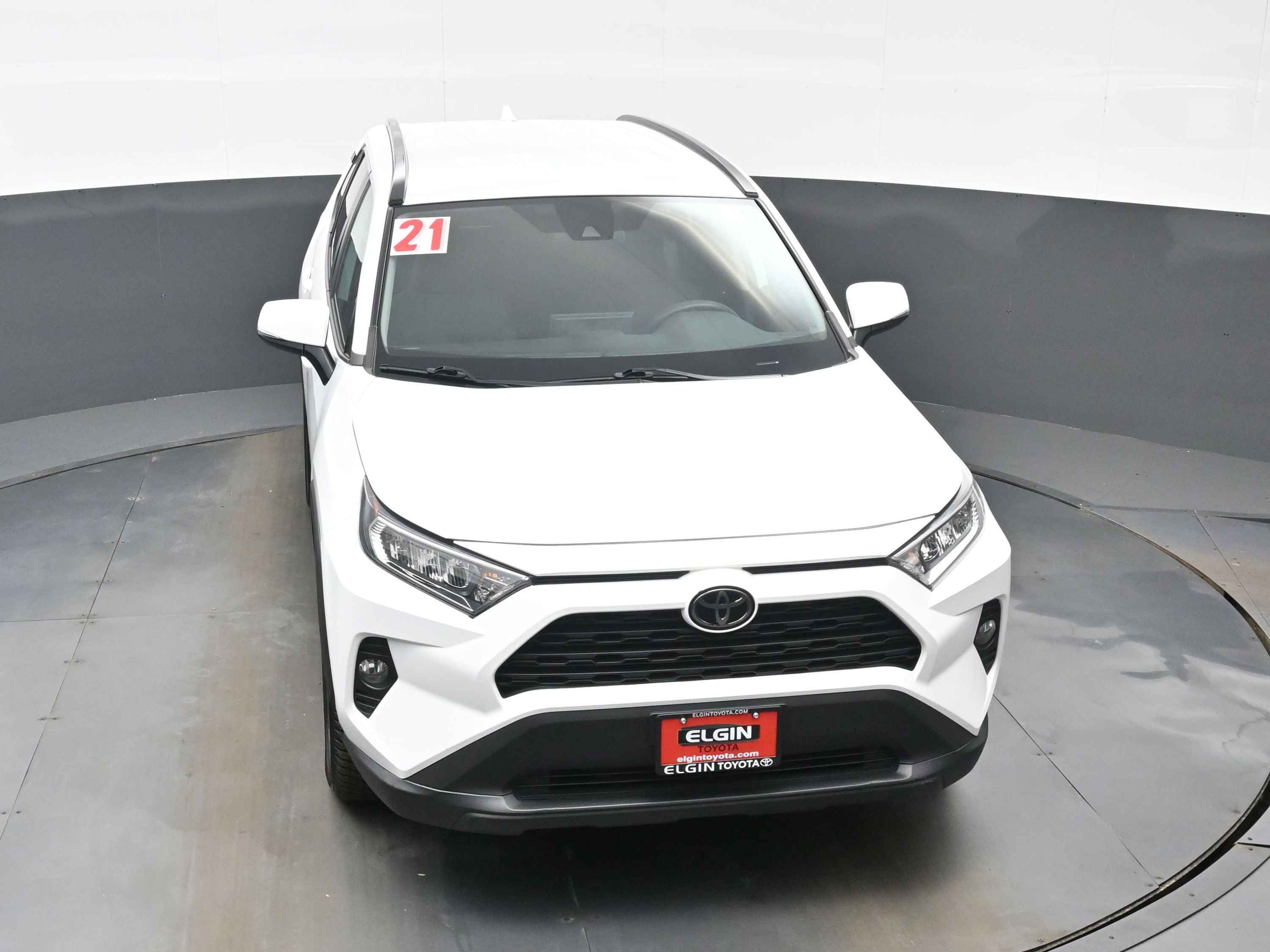 Used 2021 Toyota RAV4 XLE AWD/4WD image 35
