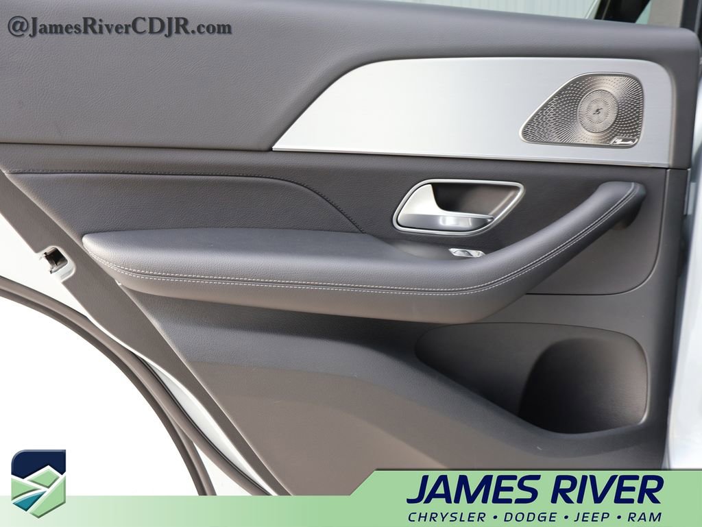 Used 2025 Mercedes-Benz GLE 350 4MATIC image 17