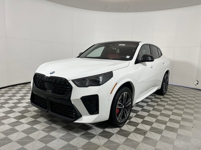 New 2025 BMW X2 xDrive28i w/ Premium Package image 3