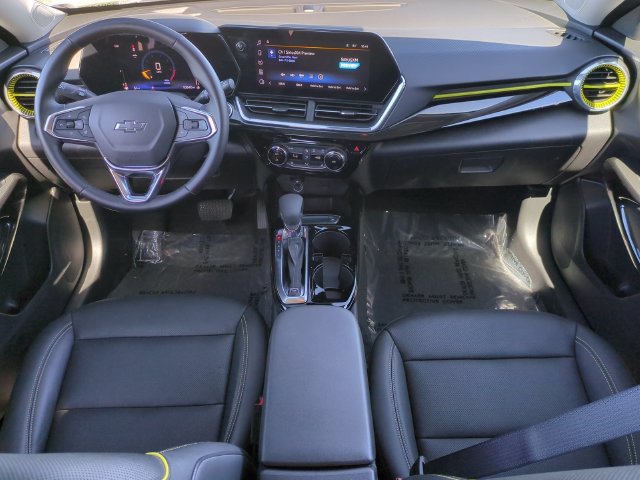 Used 2025 Chevrolet Trax ACTIV w/ Driver Confidence Package FWD image 27