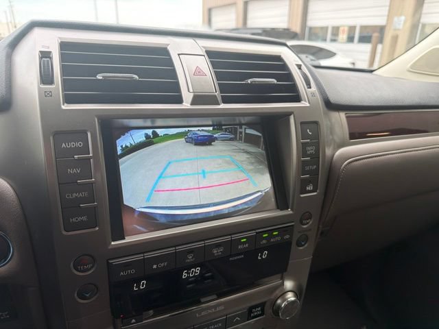 Used 2017 Lexus GX 460 Premium AWD/4WD image 17