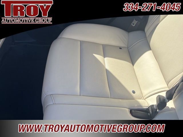 Used 2019 Cadillac XT4 Sport AWD/4WD image 28